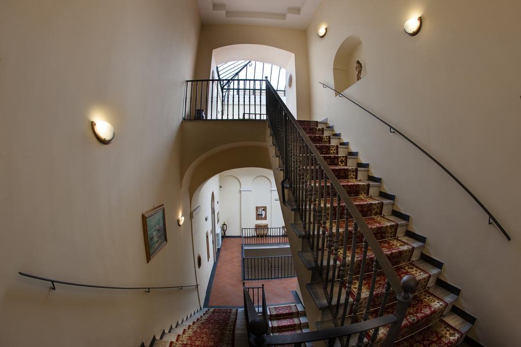 Grand Hotel Capodimonte Naples Exterior photo