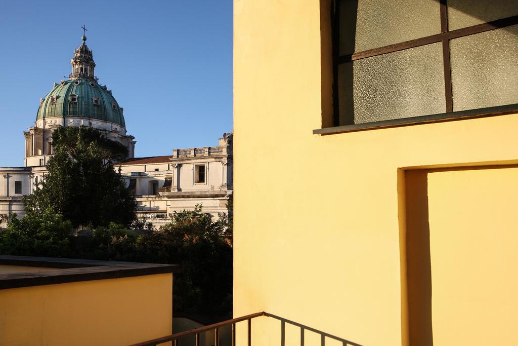 Grand Hotel Capodimonte Naples Exterior photo