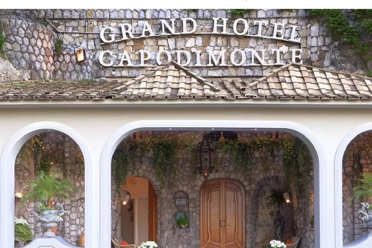 Grand Hotel Capodimonte Naples Exterior photo
