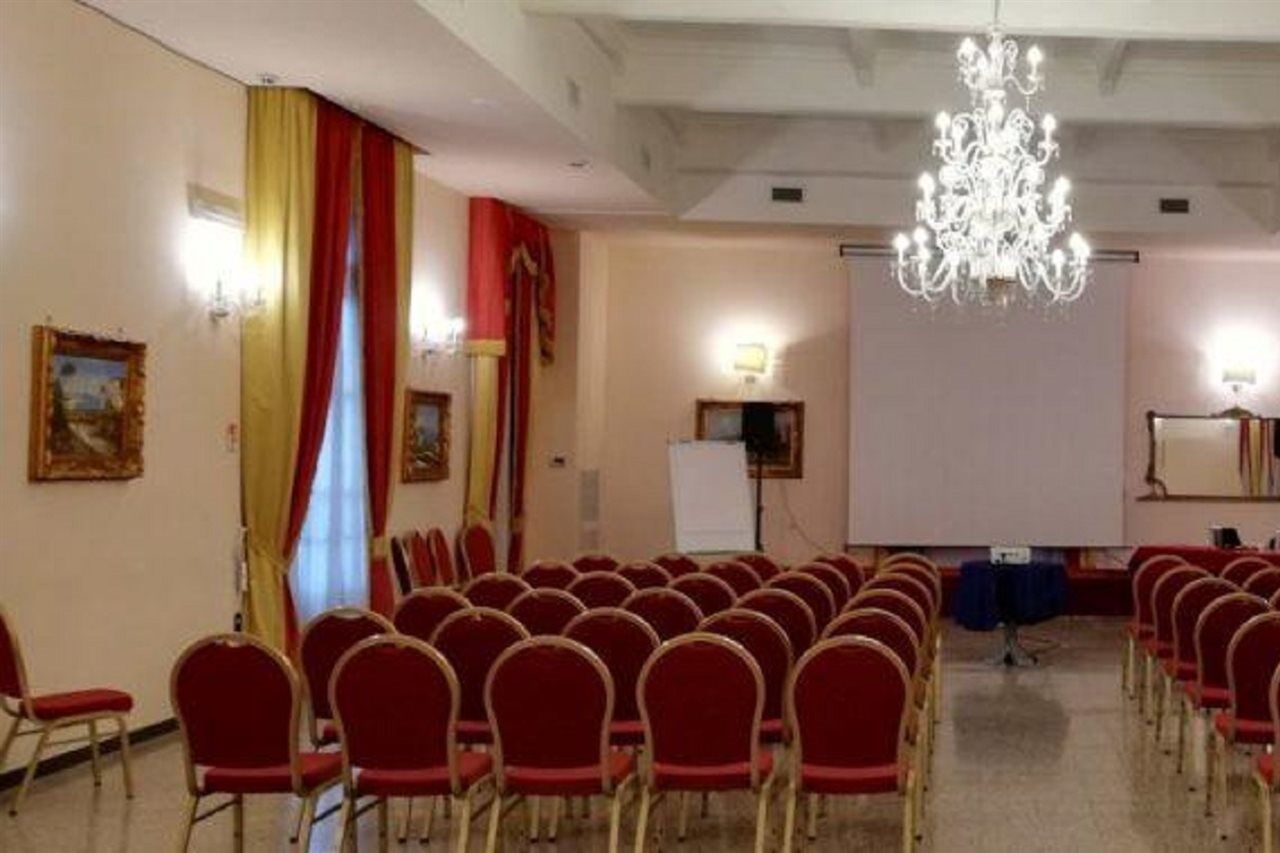 Grand Hotel Capodimonte Naples Exterior photo